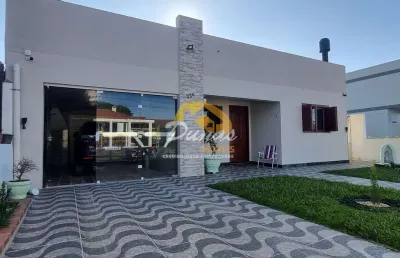 Casa com 2 quartos à venda na Zona Nova, Tramandaí 