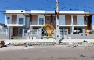 Duplex de alto padrão construtivo localizado no recanto da lagoa