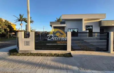 Geminada de alto padrão construtivo em nova tramandaí