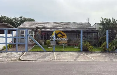 Residência localizada no bairro zona nova - tramandaí/rs