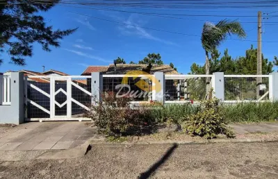 Residência em alvenaria em região de moradores fixos