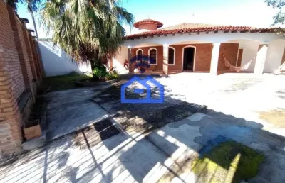Maravilhosa casa à venda no bairro indaiá, região central - 2 dormitórios, sendo 1 suíte, 2 banheir