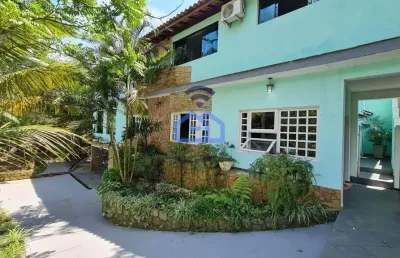 Casa à venda com 5 suítes no bairro do jaraguá, na cidade de são sebastião, sp com vista para o mar