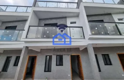 Casa triplex à venda no bairro do massaguaçu com 2 dormitórios, 2 banheiros, 2 vagas de garagem, a