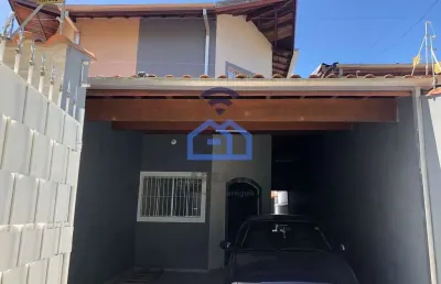 Sobrado à venda no bairro jardim jaqueira em caraguatatuba, sp - com 3 dormitórios, sendo 2 suítes,