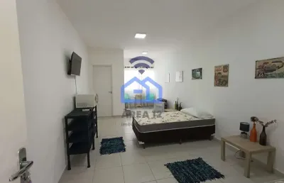 Kitnet mobiliada para locação definitiva no centro de caraguatatuba - a apenas 70 metros da avenida