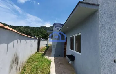 Casa de 2 dormitórios para locação no bairro do jaraguazinho em caraguatatuba, sp - venha morar com