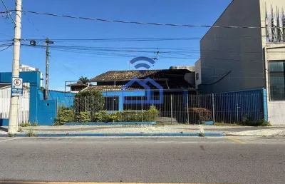 Casa comercial ampla para locação no centro de caraguatatuba, sp - imóvel espaçoso em ótima localiz