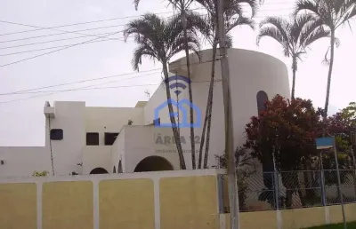 Sobrado à venda no bairro pontal de santa marina em caraguatatuba, sp