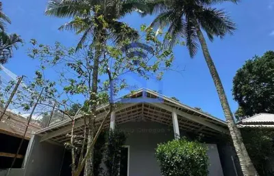 Casa para locação no condomínio park imperial, no bairro do massaguaçu em caraguatatuba, sp