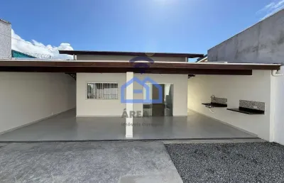 Casa à venda no bairro do getuba em caraguatatuba, sp - more com conforto e comodidade!