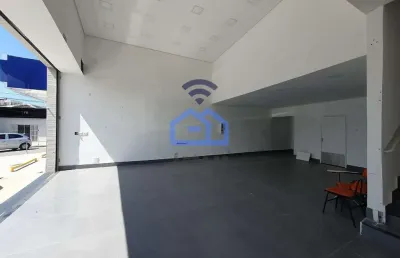 Ponto comercial para locação no centro de caraguatatuba, sp - com sobreloja e 120m² de área total