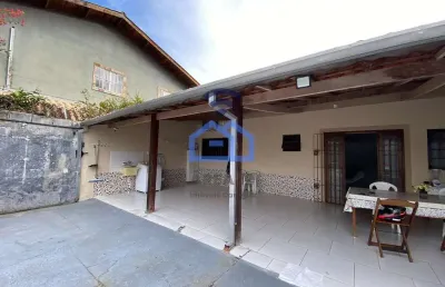 Casa ampla com edícula à venda no bairro da martim de sá em caraguatatuba, sp