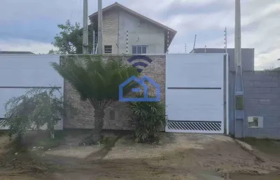 Oportunidade de sobrado com 5 quartos e piscina à venda no bairro do golfinho em caraguatatuba, sp