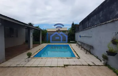 Casa mobiliada à venda em condomínio no bairro do massaguaçu em caraguatatuba, sp - piscina, churra