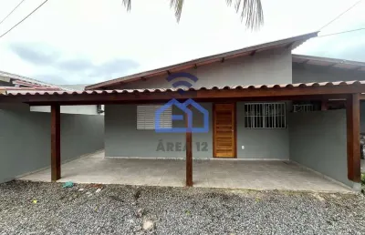 Casa com 2 quartos para alugar no Travessão, Caraguatatuba 