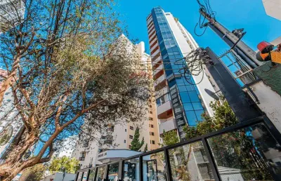 Que luxo, ao lado da avenida paulista um recanto aconchegante para curtir uma lareira com a familia!! venha conhecer!!