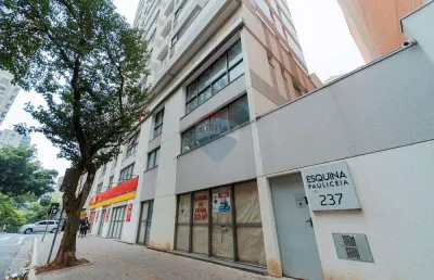 Quer investir ou realizar o sonho do negócio próprio? essa loja na bela vista é perfeita para você criar uma jornada de sucesso!