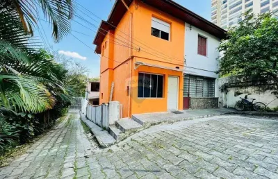 Casa com 3 quartos à venda na Praça Doutor Hélio Walcacer, 42, Vila Mariana, São Paulo