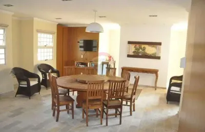Apartamento de 3 dormitórios, 1 suíte, e garagem para 2 carros