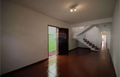 Sobrado amplo para alugar na vila da saúde, próxima à estação praça da árvore!