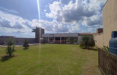 Chácara à venda em cosmópolis-sp, bairro chácaras itália! 3 quartos, 1 suíte, 2 salas, 4 banheiros, 356m²!