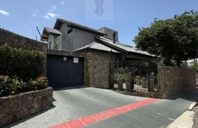 Casa à venda em florianópolis, capoeiras, com 4 quartos, com 236 m²