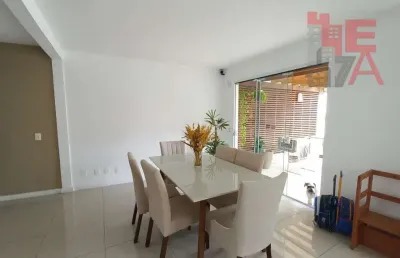 Casa com 3 quartos à venda no Canto, Florianópolis 