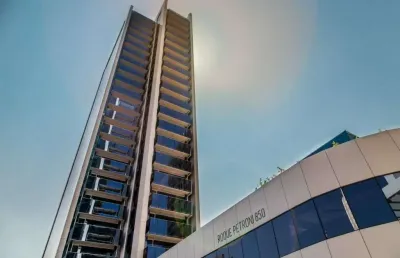 Sala comercial para alugar na Avenida Roque Petroni Júnior, --, Jardim das Acacias, São Paulo