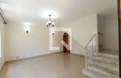 Casa com 5 quartos à venda na Rua Luís Carneiro, --, Piqueri, São Paulo