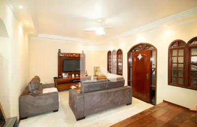 Casa com 6 quartos à venda na Rua Romão Freire, --, Vila Constança, São Paulo
