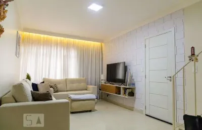 Casa com 3 quartos à venda na Rua Benjamim Lima, --, Jabaquara, São Paulo