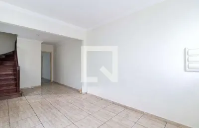 Casa com 3 quartos à venda na Avenida Leôncio de Magalhães, --, Água Fria, São Paulo