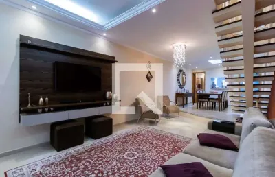 Casa com 3 quartos à venda na Rua Mercedes Salano Castineiras, --, Sacomã, São Paulo