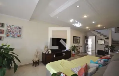 Casa com 3 quartos à venda na Rua Ibicarai, --, Vila Constança, São Paulo
