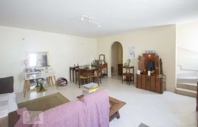 Casa com 3 quartos à venda na Rua Barão de Jaceguai, --, Campo Belo, São Paulo