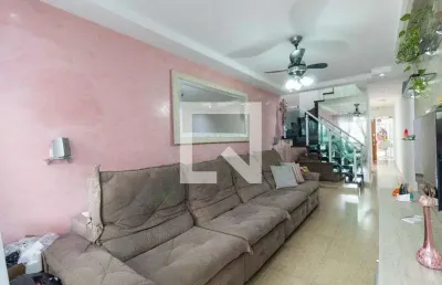 Casa com 3 quartos à venda na Rua Guilherme Rudge, --, Vila Ré, São Paulo