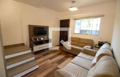 Casa com 3 quartos à venda na Rua Joaquim Nabuco, --, Campo Belo, São Paulo