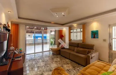 Casa com 3 quartos à venda na Rua Pedro Nunes, --, Sapopemba, São Paulo