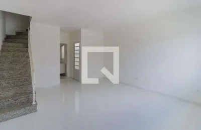 Casa com 3 quartos à venda na Rua Dona Aurora Guimarães, --, Vila Ré, São Paulo