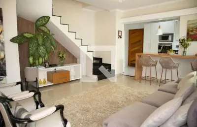 Casa com 3 quartos à venda na Rua Manuel de Andrade, --, Vila Mazzei, São Paulo