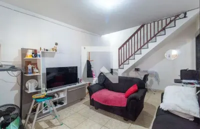 Casa com 3 quartos à venda na Rua Axoxé, --, Vila Ré, São Paulo