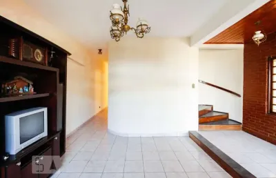 Casa em condomínio fechado com 4 quartos à venda na Rua Bento Sabino dos Reis, --, Vila Ema, São Paulo