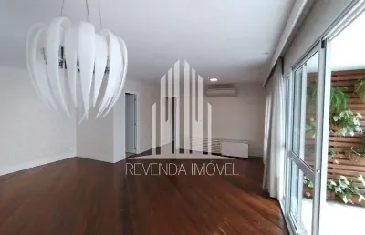 Venha morar no apartamento dos seus sonhos!   localizado em um dos bairros mais charmosos da cidade, este incrível apartamento de 3 quartos, 3 suítes,