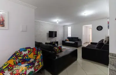 Casa com 3 quartos à venda na Rua Bamboré, --, Ipiranga, São Paulo