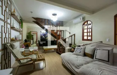 Casa com 4 quartos à venda na Rua Jeribatuba, --, Itaquera, São Paulo
