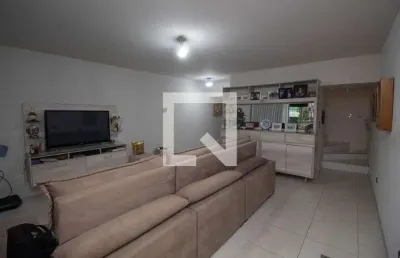 Casa com 3 quartos à venda na Rua Aparecida Teodoro de Carvalho, --, Vila Constança, São Paulo