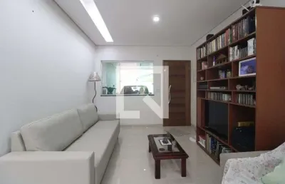 Casa com 3 quartos à venda na Rua Moisés Valério Franco, --, Campo Grande, São Paulo
