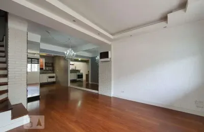 Casa com 3 quartos à venda na Rua Sebastiano Mazzoni, --, Vila das Mercês, São Paulo