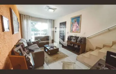 Casa com 5 quartos à venda na Rua Piatá, --, Água Fria, São Paulo